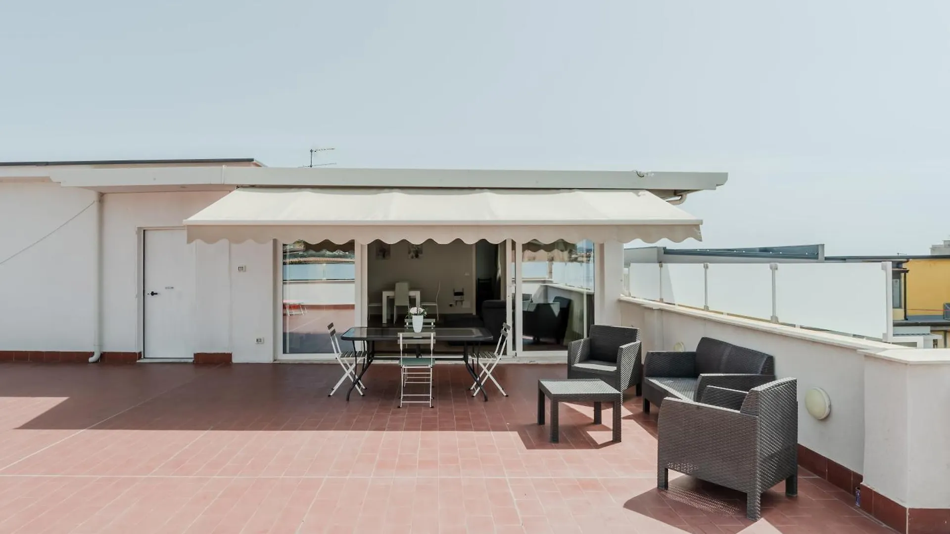 Catania Skyview Terrace: Your Urban Escape Italy