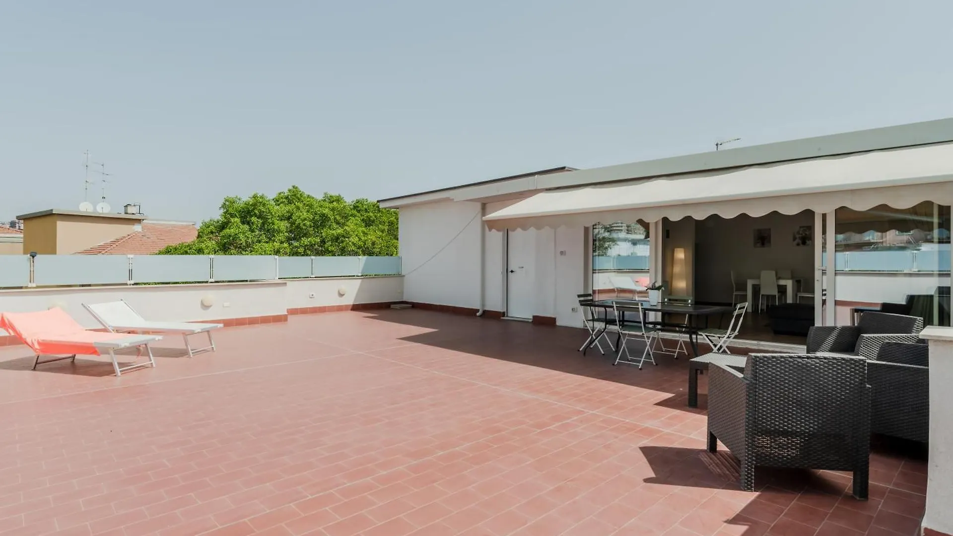 Apartment Catania Skyview Terrace: Your Urban Escape Italy